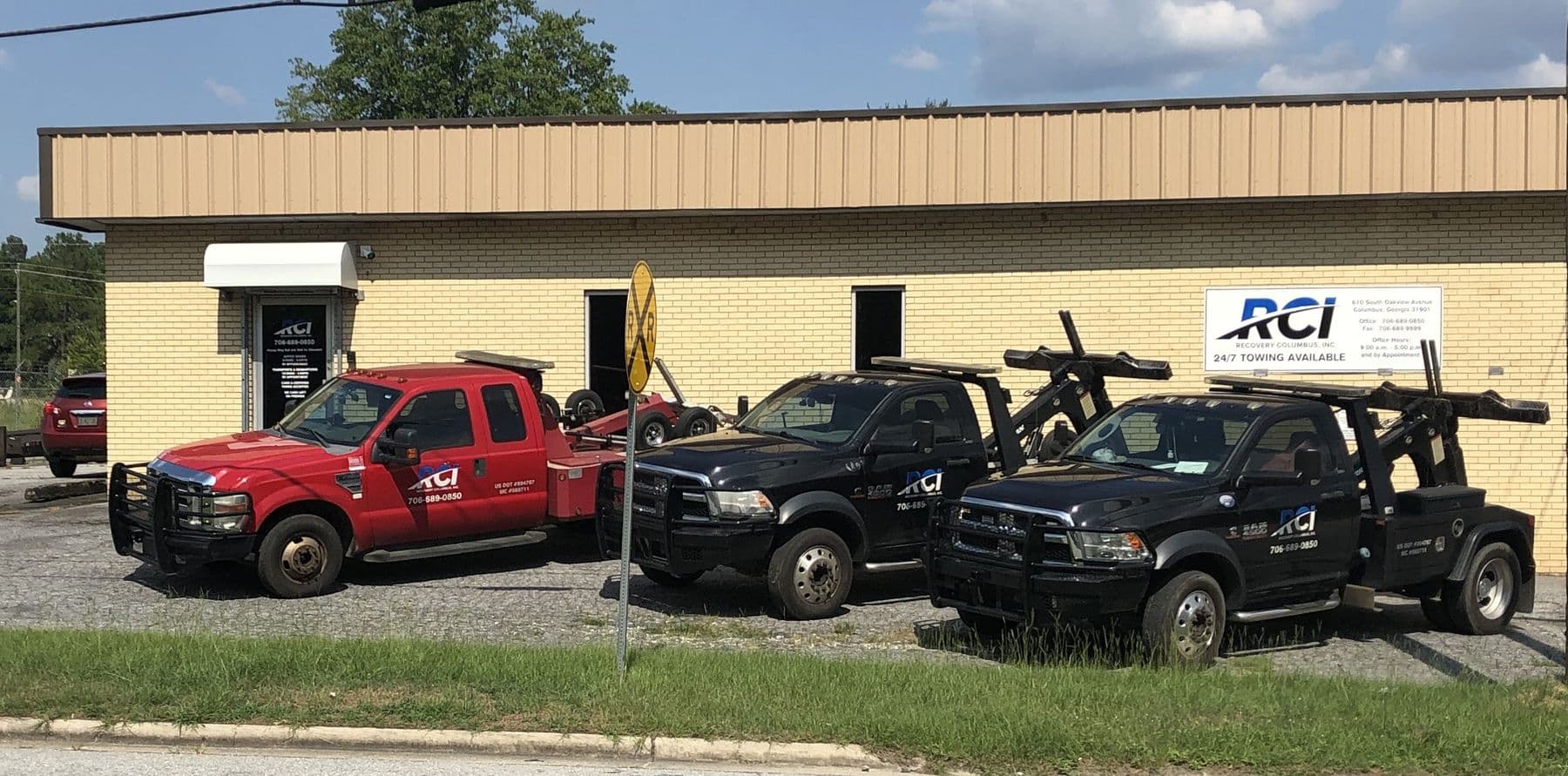RCI headquarters in Columbus, Georgia with fleet trucks out front